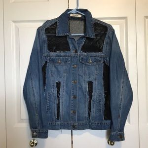 Size S fishnet/jean jacket